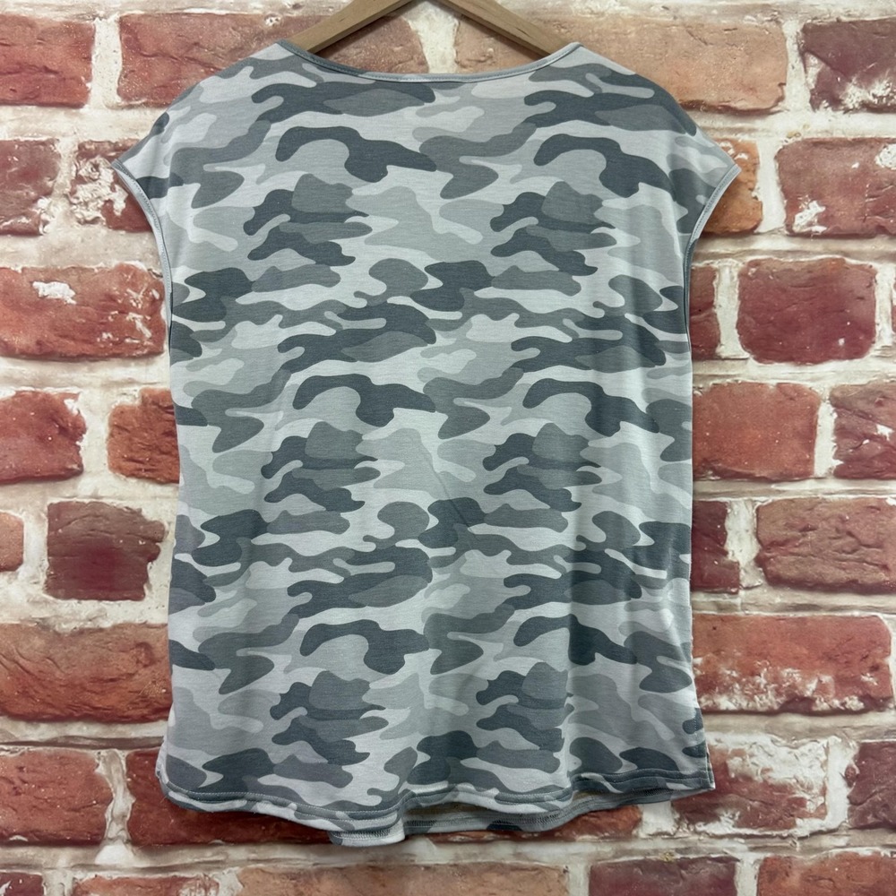 Anthropologie Savanna Jane Shirt Women's M Boho Aztec Camo Embroidered Top - Picture 4 of 8